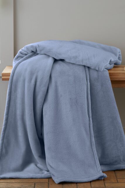 Catherine Lansfield Raschel Velvet Touch 130x170cm Blanket Throw in Light Blue - Size: 130 cm x 170 cm - image 1