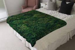 Benjamin Tate Design Natural green moss Designer Blanket - Size: 120 cm x 150 cm - thumbnail 4