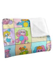 Hasbro Popples Popple Squares Silky Touch Super Soft Throw Blanket 152 X 127 cm in White - thumbnail 3