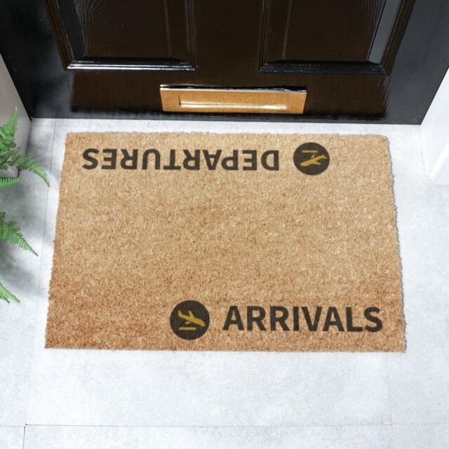 Artsy Mats Arrivals & Departures Doormat (60 x 40cm) in Brown - Size: 40 cm x 60 cm - image 1