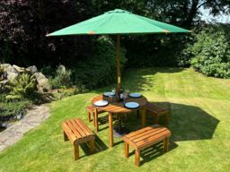 Charles Taylor Trading Knights Four Seater Round Table Set in Brown - thumbnail 2
