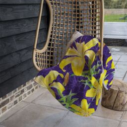 Benjamin Tate Design Yellow Lily Flowers Blanket in Natural - Size: 120 cm x 150 cm - thumbnail 4