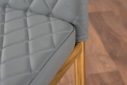 FurnitureboxUK Novara Clear Tempered Glass 100cm Round Dining Table with Chrome Starburst Legs & 4 Milan Faux Leather Chairs in Grey - thumbnail 6