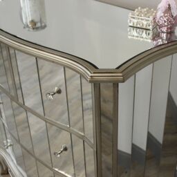 Melody Maison Mirrored Chest Of Drawers - Tiffany Range in Metallic Silver - thumbnail 6
