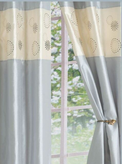 Intimates Rimini Floral Eyelet Single Panel Door Curtain in Silver - Size: 117 cm width x 229 cm drop