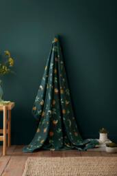 Fusion 'Botanical Mushrooms' Super Soft Fleece Throw in Green - Size: 120 cm x 150 cm
