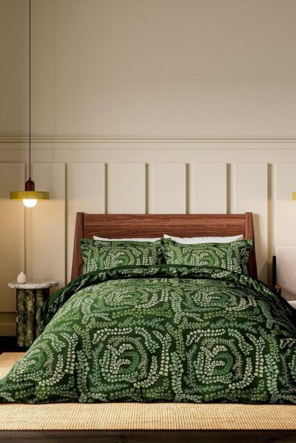 Harlequin 'Fayola' Cotton Duvet Cover Set in Green - Size: Double - image 1