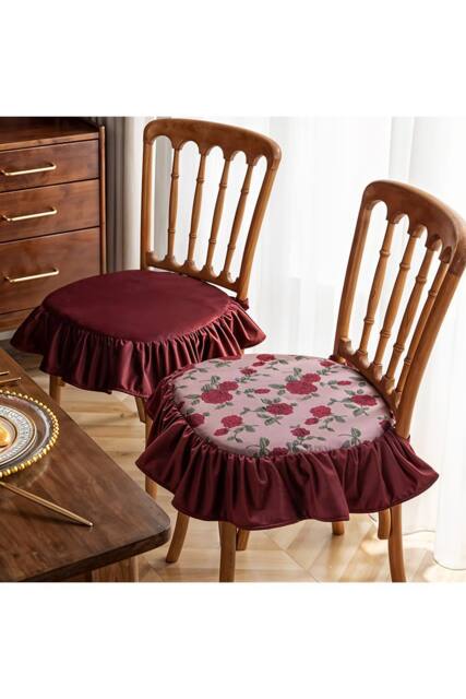 Living and Home Vintage Floral Ruffle-Trimmed Round Cushion - Size: 43 cm x 43 cm - image 1