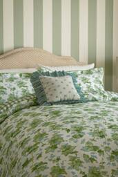 Sanderson 'Hedra' Cotton Duvet Cover Set in Green - Size: Double - thumbnail 2