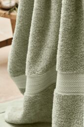 CHRISTY 'Renaissance' Luxury 675GSM Egyptian Cotton Towels in Pale Green - thumbnail 3