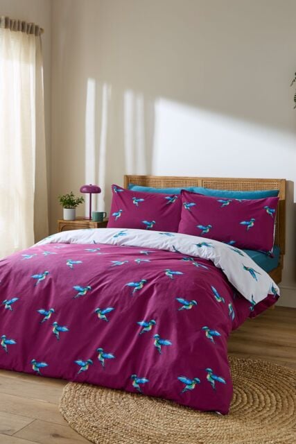 Their Nibs 'Hummingbird' Cotton Reversible Duvet Cover Set in Plum - Size: Double - image 1
