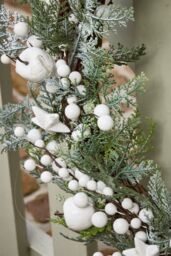 Dibor Shooting Star Orchard Xmas Front Door Wreath Christmas Wreath 50cm in White - thumbnail 3