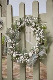 Dibor Shooting Star Orchard Xmas Front Door Wreath Christmas Wreath 50cm in White - thumbnail 2