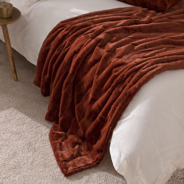Paoletti Empress Faux Fur Throw in Orange - Size: 130 cm x 180 cm - image 1