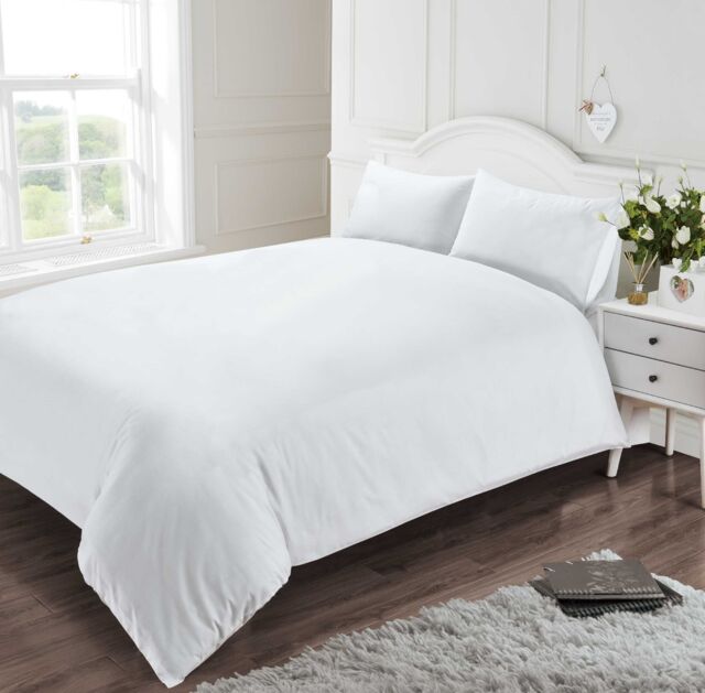 Rapport Home 400 Thread Count Fitted Sheet in White - Size: Single - image 1