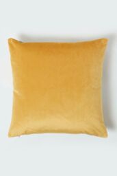 Homescapes Floral Botanical Garden Cushion 46 x 46 cm in Yellow - thumbnail 2