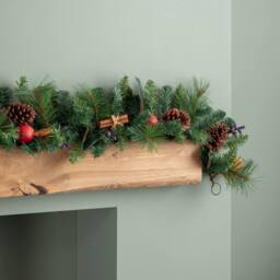 Samuel Alexander 1.8m Festive Spice Christmas Garland. Pinecones & Faux Dried Fruit in Green - thumbnail 3