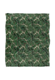 JQ Licensing Deer Antlers Hunting Pattern Silky Touch Super Soft Throw Blanket 152 X 127 cm in White - thumbnail 1