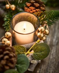 Dibor Set of 2 Eucalyptus & Cinnamon Round Centrepiece Christmas Decoration Tealight Holder Candle Holders 30cm in Green - Size: 2 Pack - thumbnail 5