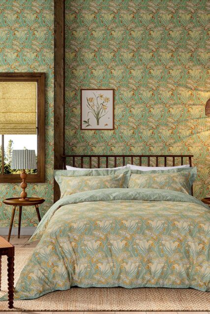 Morris & Co 'Laceflower' Cotton Duvet Cover Set in Green - Size: Single - image 1