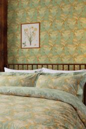 Morris & Co 'Laceflower' Cotton Duvet Cover Set in Green - Size: Single - thumbnail 2