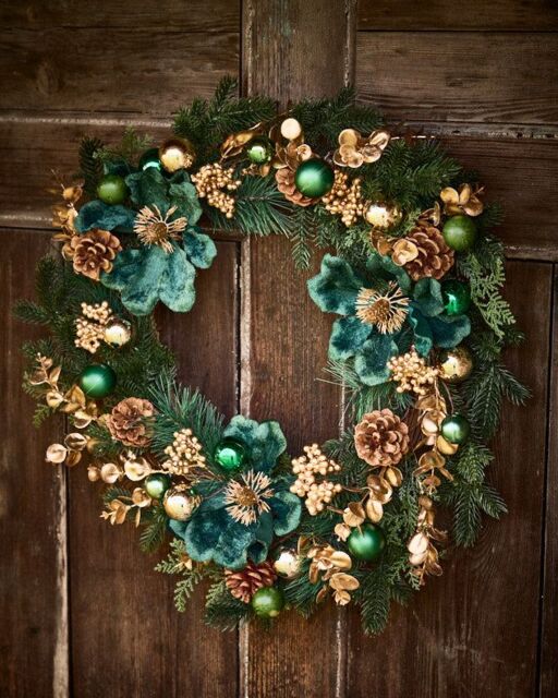 Dibor Highbury Luxury Xmas Decor Wreath Front Door Christmas Wreath 65cm in Green - image 1