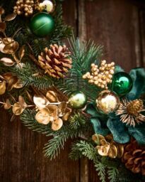 Dibor Highbury Luxury Xmas Decor Wreath Front Door Christmas Wreath 65cm in Green - thumbnail 4