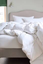 CHRISTY European Duck Feather & Down Filled All Season Duvet 10.5 Tog in White - Size: King - thumbnail 4