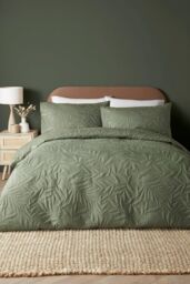 Serene 'Luana' Microfibre Pinsonic 3D Floral Design Duvet Cover Set in Dark Green - Size: Super King