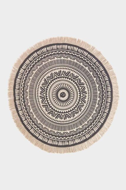 Homescapes Black & White 100% Cotton Mandala Printed Round Rug - Size: 130 cm diameter - image 1