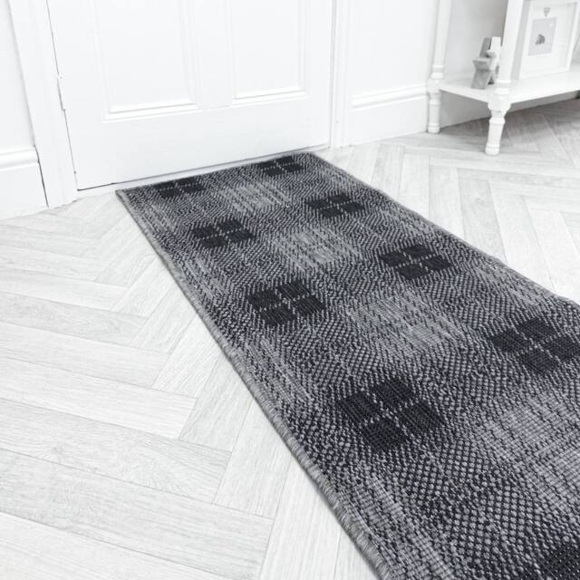 runrug Carpet Runner Rug - Indoor/Outdoor, Reversible, 2mm - 'Plaid' in Black - Size: 60 cm x 390 cm - image 1