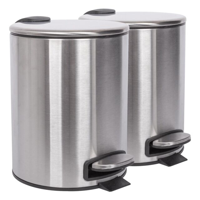Harbour Housewares 2x Round Bathroom Pedal Bins - 5L Stainless Steel Slim Rubbish Dustbin in Metallic Silver - image 1