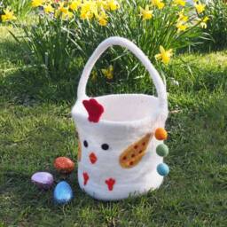 Paper High Felt Easter Chicken Basket with Colourful Ball Charms in White - thumbnail 2