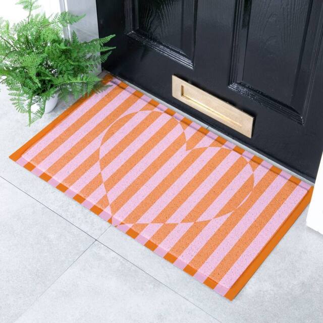 Artsy Mats Elizabeth Olwen Heart Stripe Indoor/Outdoor Doormat (70x40cm) in Pink - Size: 40 cm x 70 cm
