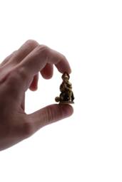 KDMD Brass Miniature Hanuman Figurine - 36mm, Handcrafted Devotional Gift in Bronze - thumbnail 3