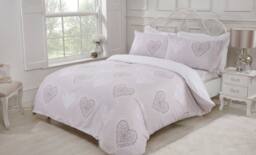 Smart Living Printed Reversible Polycotton Decorative Hearts Duvet Cover With Pillowcases in Natural - Size: King