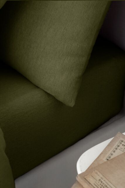 Catherine Lansfield 'Brushed Cotton' Fitted Sheet in Green - Size: Double Fitted