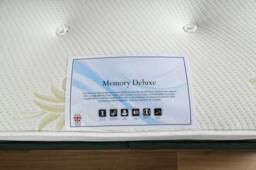 UK Bed Furniture Memory Deluxe Mattress in White - Size: Single - thumbnail 4