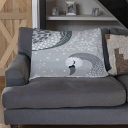Benjamin Tate Design Decorative Swans Blanket in Natural - Size: 120 cm x 150 cm - thumbnail 2