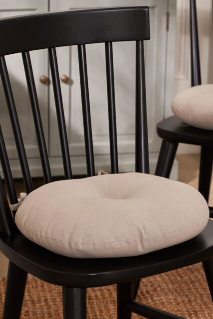 Dibor Set of 2 Traditional Grey Round Indoor Dining Chair Seat Pad Cushions Dia 40cm - Size: 40 cm x 40 cm - image 1