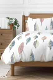 Copenhagen Home 'Flynn' Leaf Design Polycotton Duver Cover Set in White - Size: King - thumbnail 2