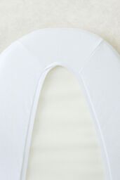 The Tiny Bed Company Waterproof Fitted Mattress Protector Moses Basket (74 x 28cm) in White - thumbnail 2