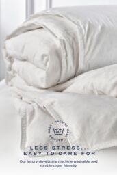 Snuggledown Hotel Goose Feather & Down 10.5 Tog All Year Round Duvet in White - Size: Super King - thumbnail 7