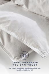 Snuggledown Hotel Goose Feather & Down 10.5 Tog All Year Round Duvet in White - Size: Super King - thumbnail 5