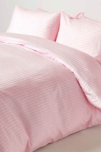 Homescapes Egyptian Cotton Stripe Duvet Cover & Pillowcase 330 TC in Pink - Size: King - image 1