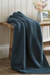 Lobster Creek Luxury Soft Knitted Throw Blanket 130x170cm Saunton in Blue - Size: 130 cm x 170 cm - thumbnail 2