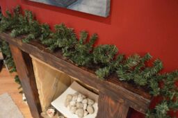 Samuel Alexander 3 Pack: 2.7m (9ft) x 20cm Canadian Pine Christmas Garland Plain Green - Size: 2.7m (9ft) x 20 cm - thumbnail 8