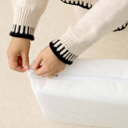 The Tiny Bed Company Premium Foam Folding Travel Cot Mattress Nuna Sena Aire 94 x 66cm in White - thumbnail 3
