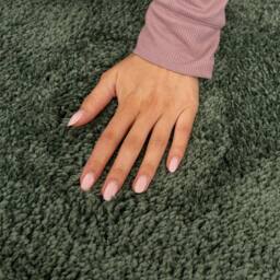 Kukoon Machine Washable Shaggy Rug Green Soft Fluffy Bedroom Carpet Mat - Size: 80 cm x 150 cm - thumbnail 4