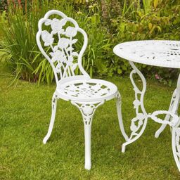 Home Source Bistro Set Outdoor Patio Garden Round Table & 2 Chairs Metal Frame in White - thumbnail 5
